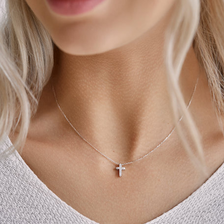 Prívesok s diamantmi Luxury Cross